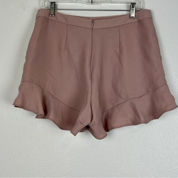 Top Shop | Mauve Pink Ruffle Peplum High Waisted Shorts 10 - Picture 3 of 5